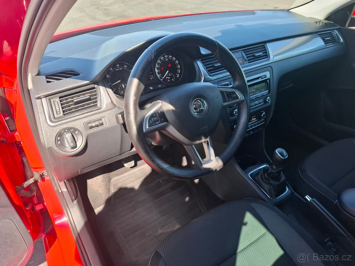 2014 Škoda RAPID - 9