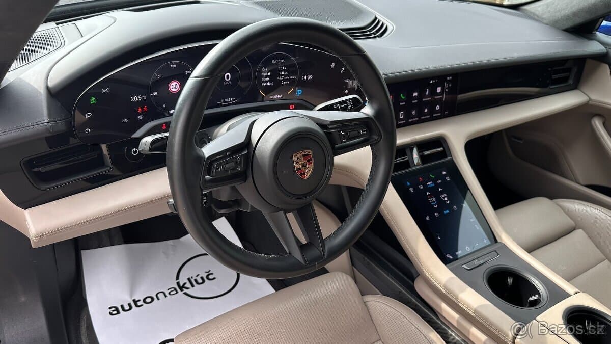 2023 Porsche TAYCAN - 9