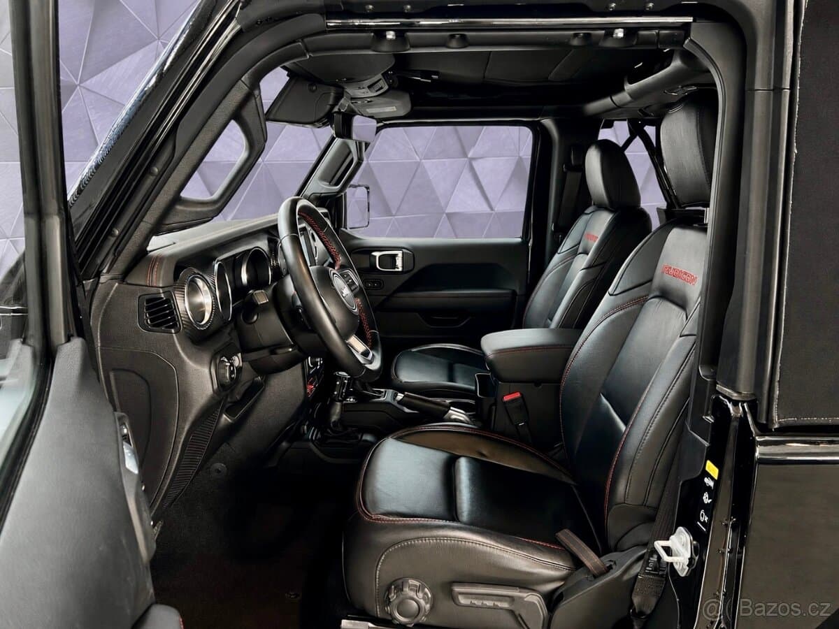 2021 Jeep WRANGLER - 9