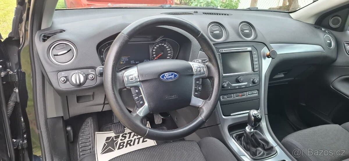 2011 Ford MONDEO - 9