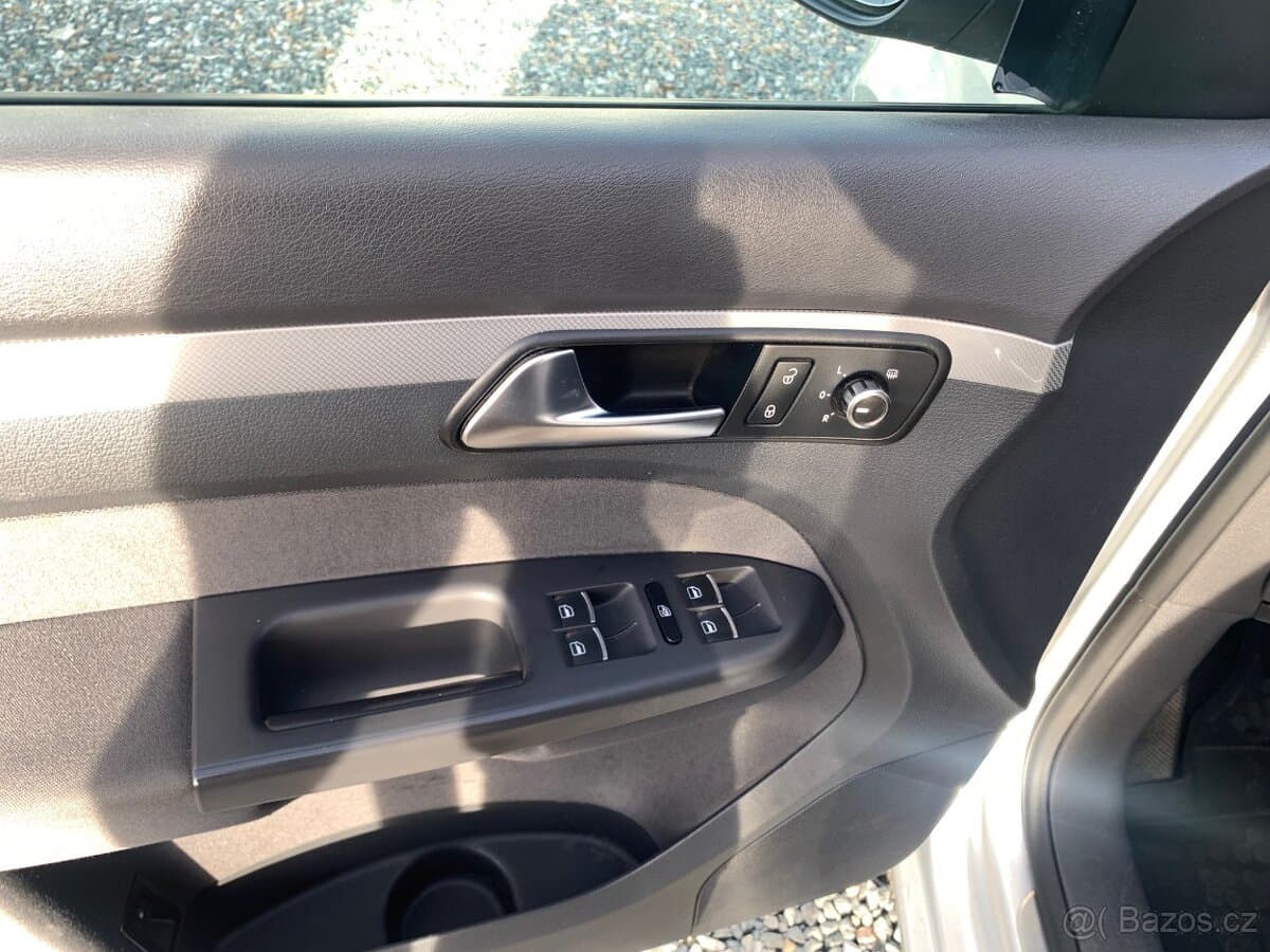 2013 Volkswagen TOURAN - 9