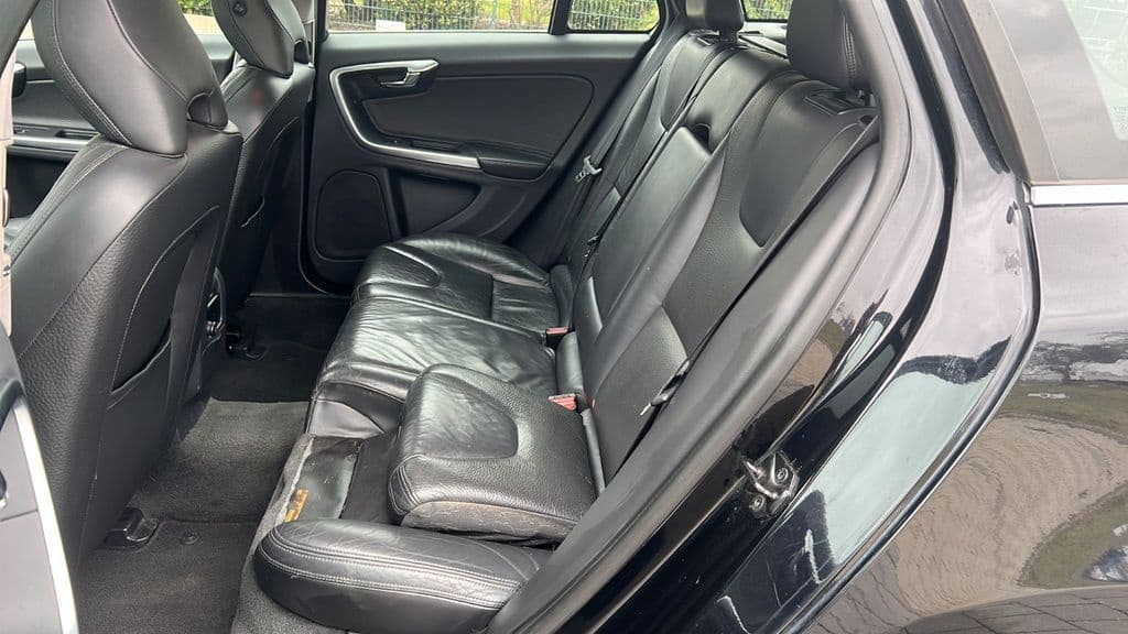 2012 Volvo V60 - 9