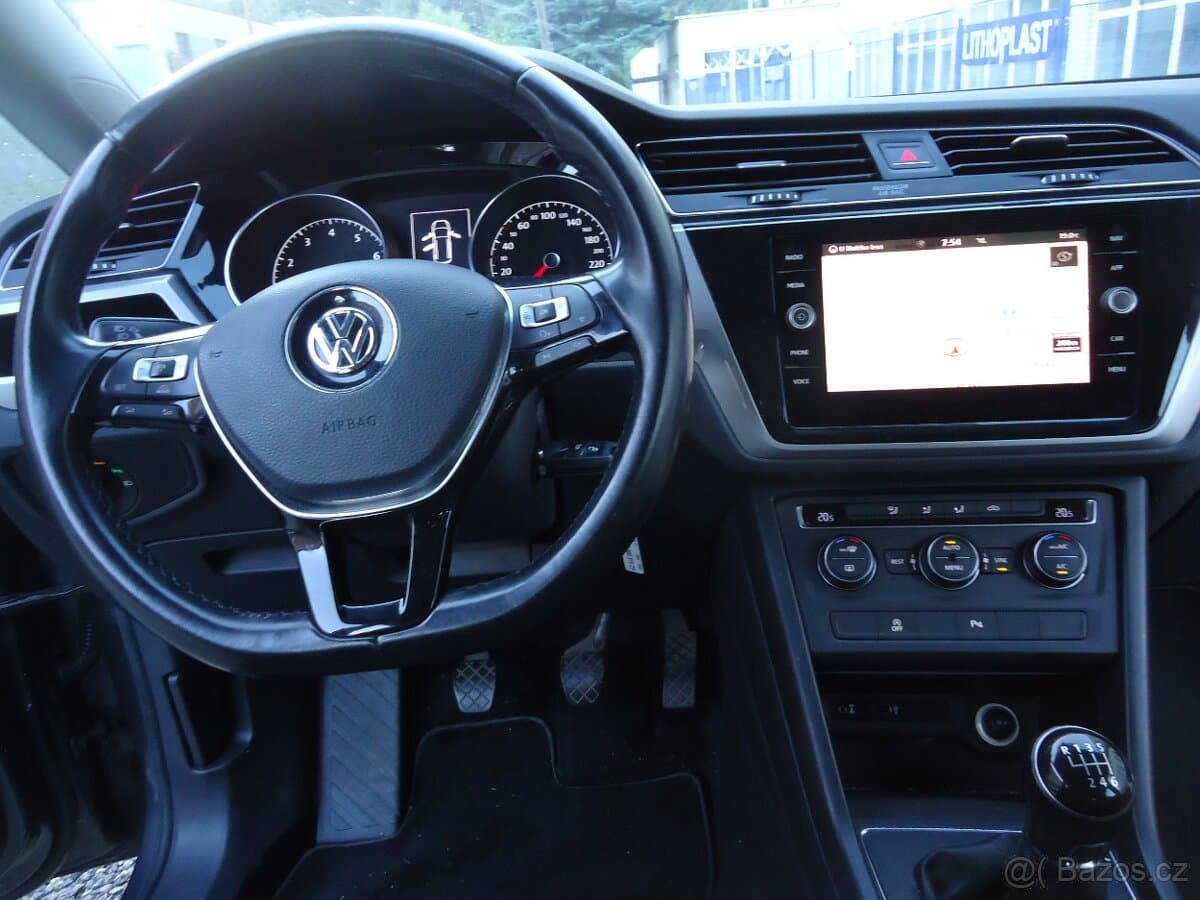 2018 Volkswagen TOURAN - 9
