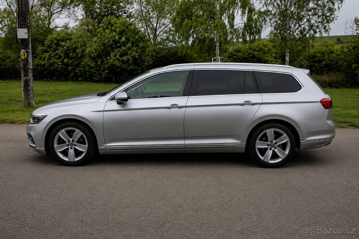 2020 Volkswagen PASSAT - 9