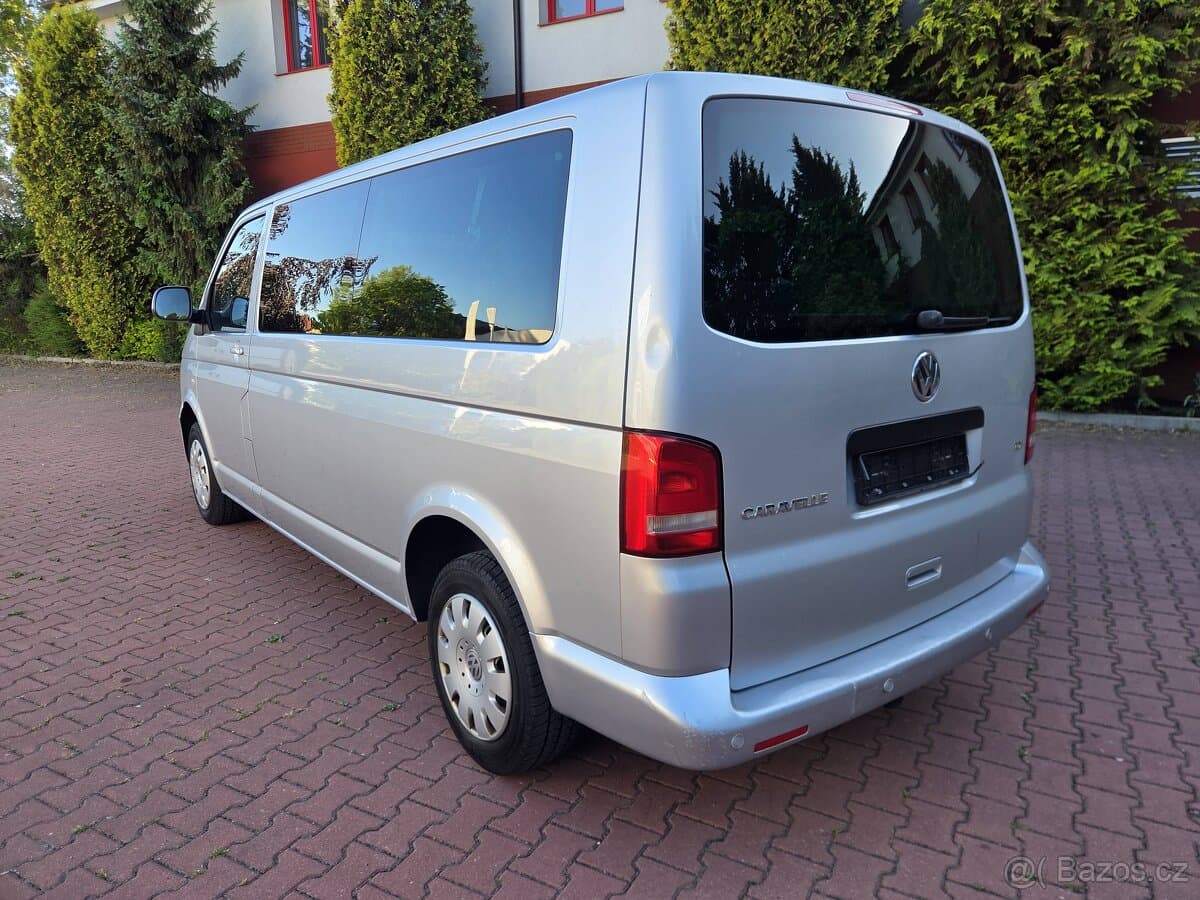 2011 Volkswagen CARAVELLE - 9