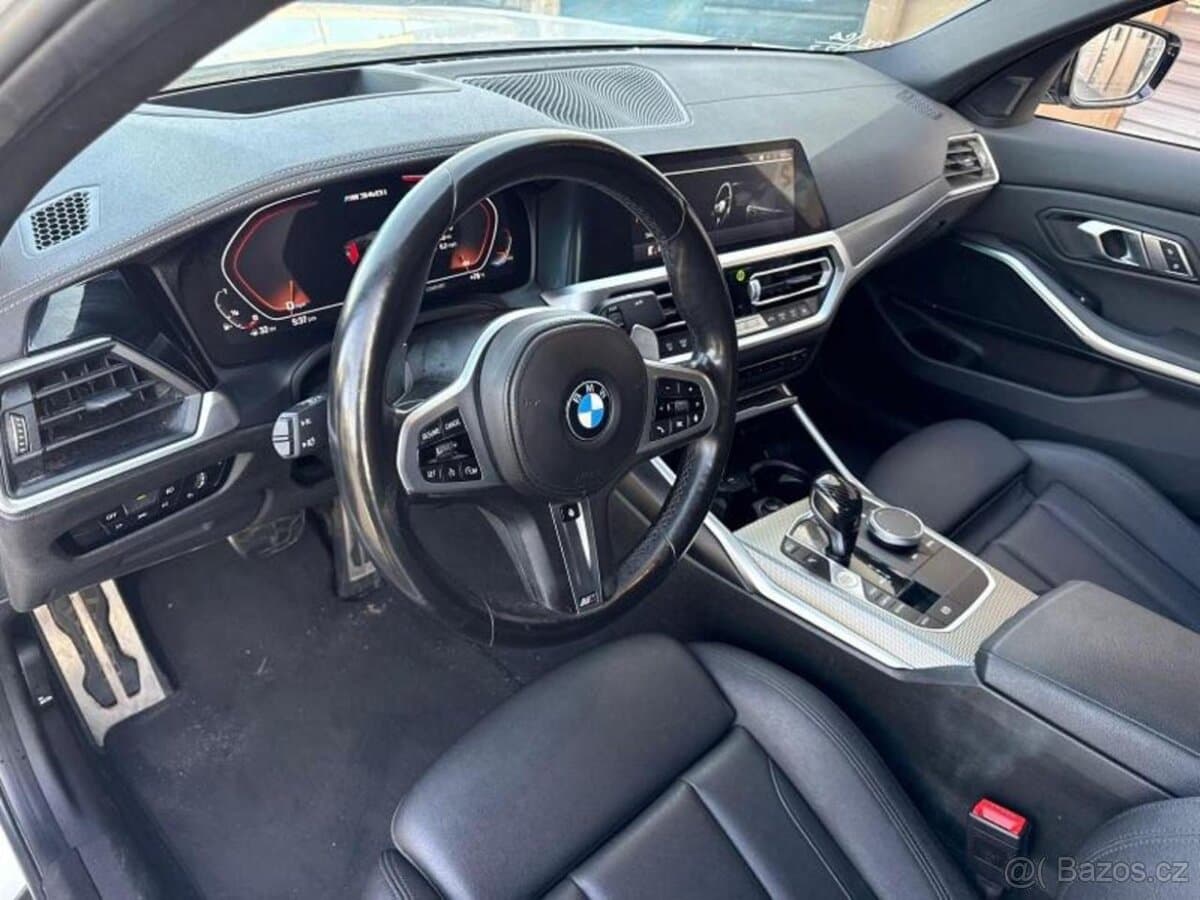 2021 BMW M3 - 9