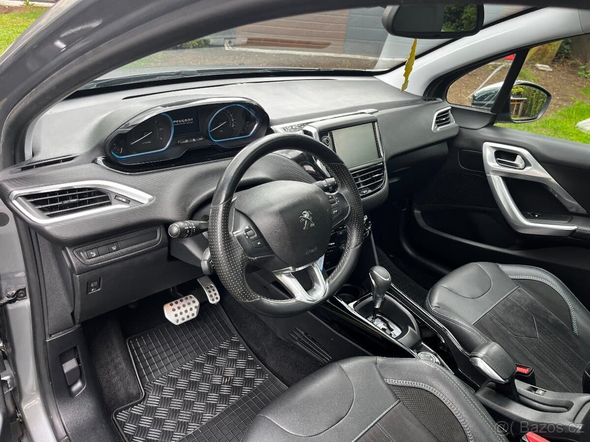 2017 Peugeot 2008 - 9