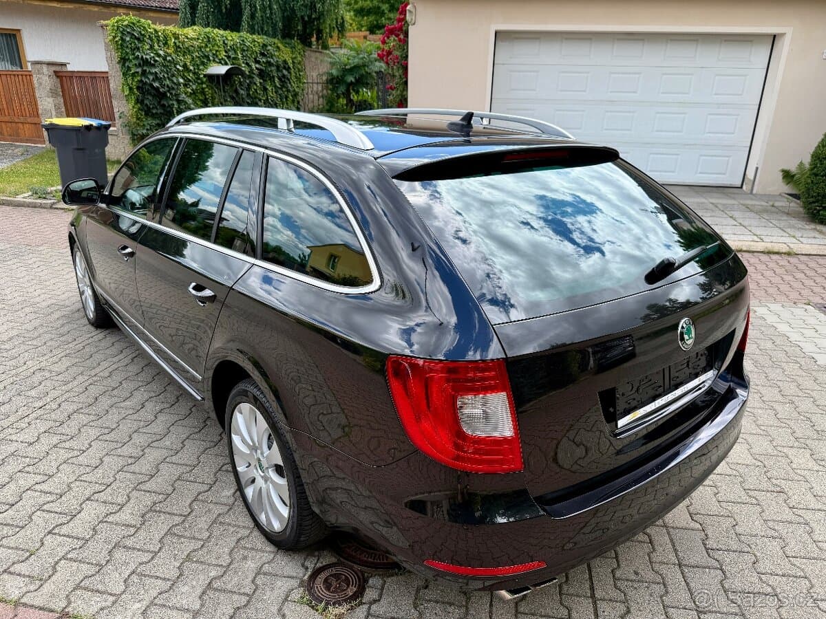 2012 Škoda SUPERB - 9