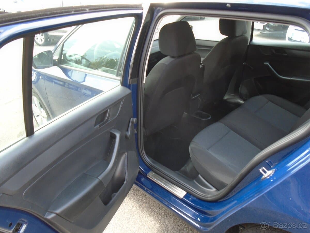 2015 Škoda RAPID - 9