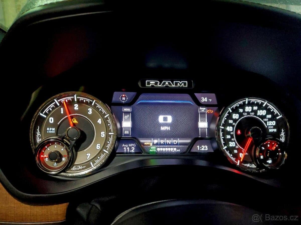 2020 RAM 1500 - 9