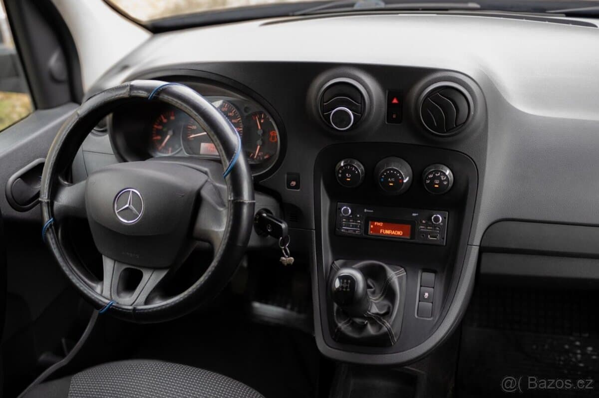 2013 Mercedes-Benz CITAN - 9