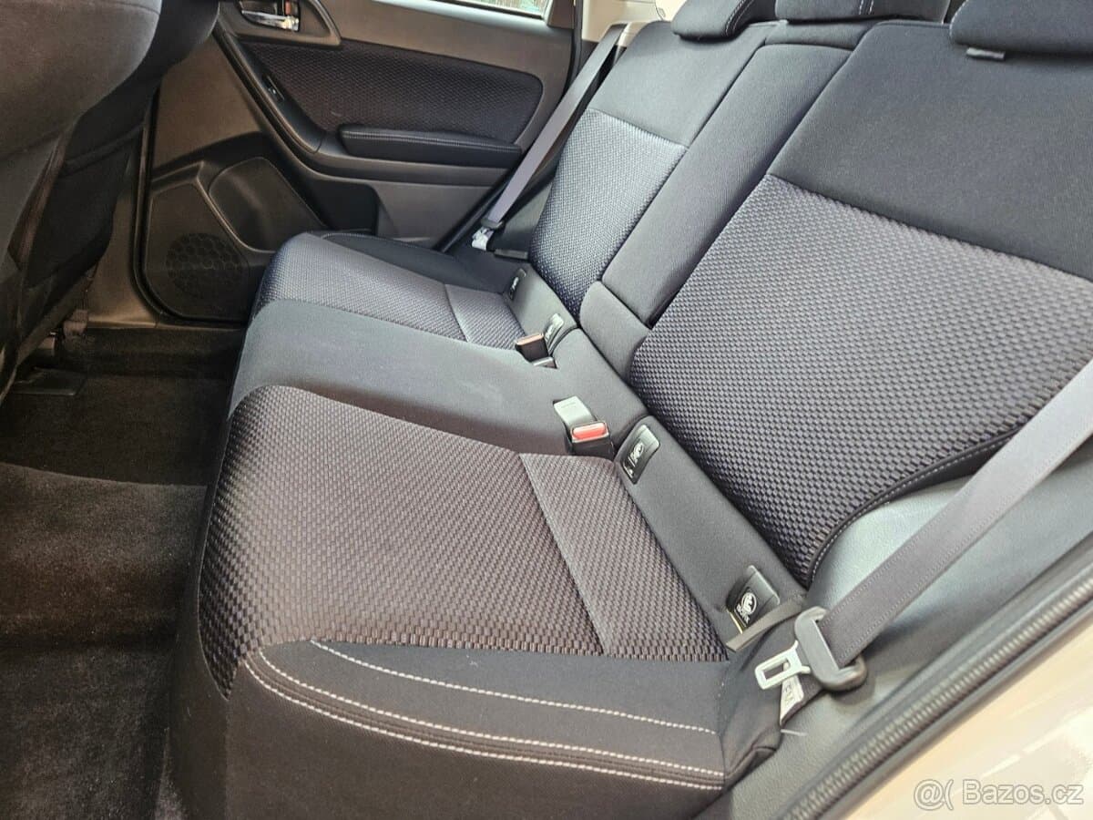 2018 Subaru FORESTER - 9