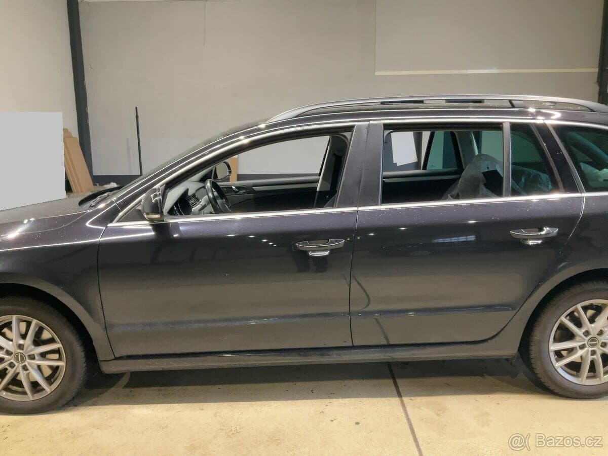 2014 Škoda SUPERB - 9