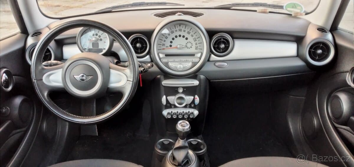 2010 Mini COOPER - 9