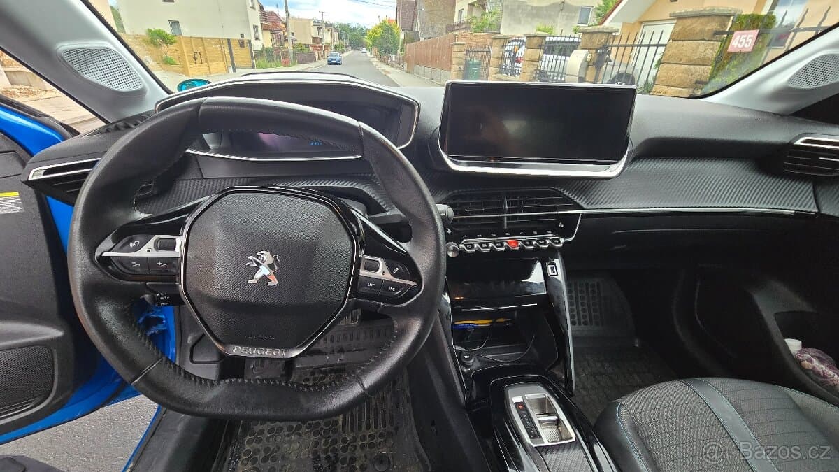 2022 Peugeot 208 - 9