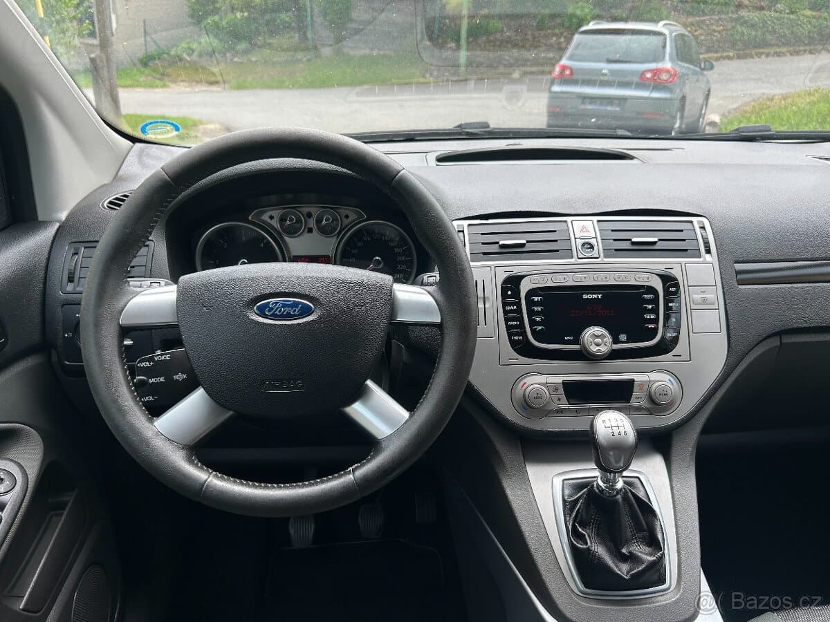 2012 Ford KUGA - 9
