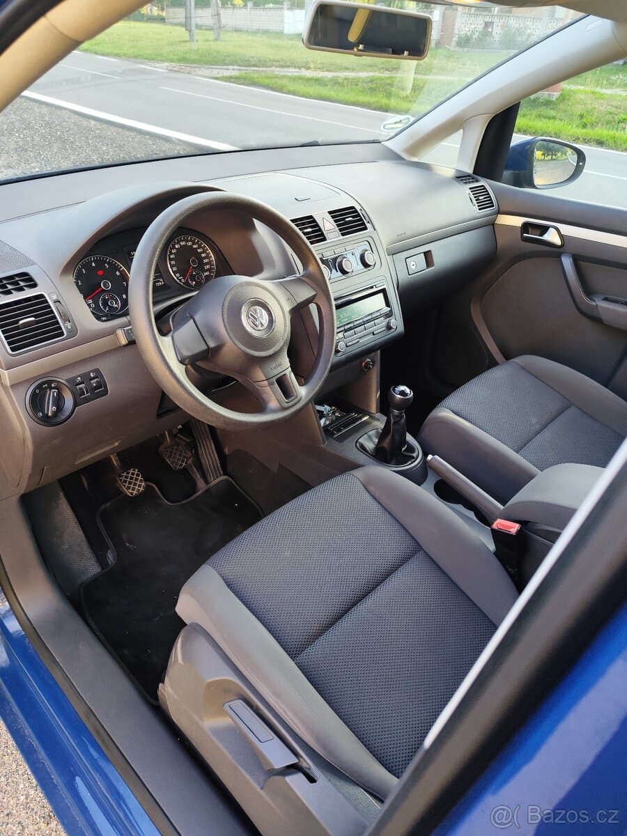 2013 Volkswagen TOURAN - 9
