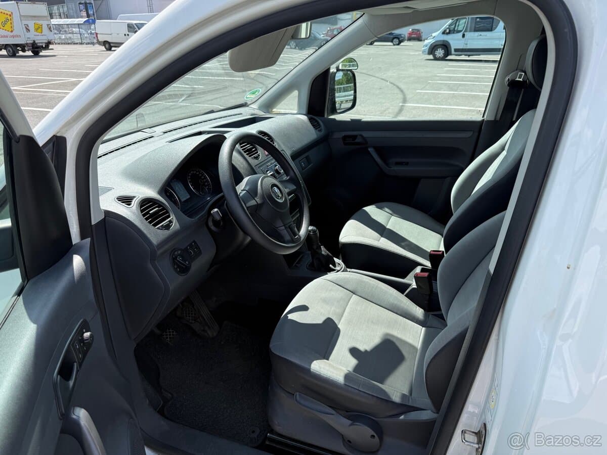 2015 Volkswagen CADDY - 9