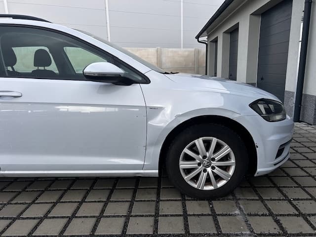 2017 Volkswagen GOLF - 9