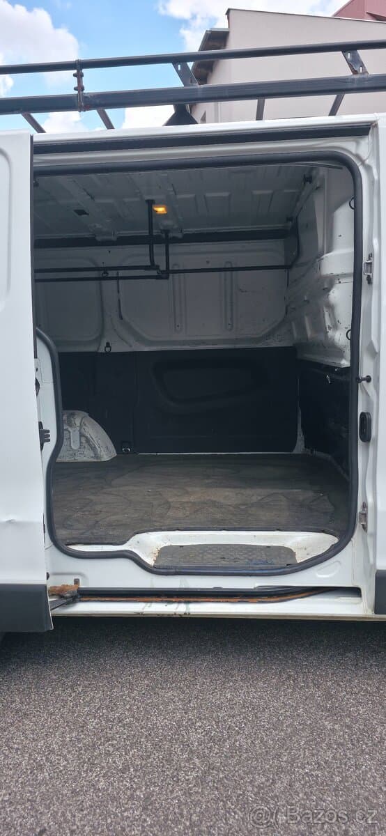 2019 Renault TRAFIC - 9