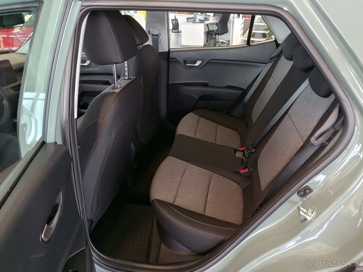 2026 Kia STONIC - 9
