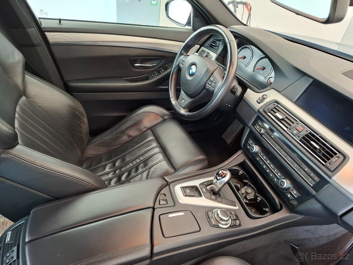2012 BMW M5 - 9