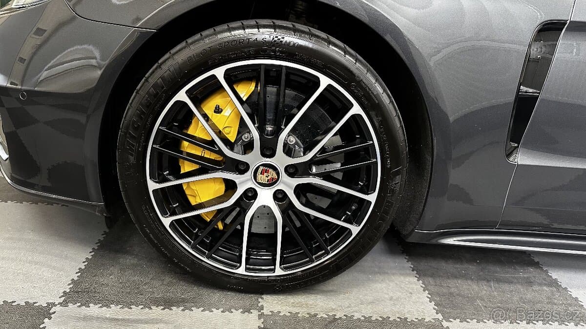 2020 Porsche PANAMERA - 9