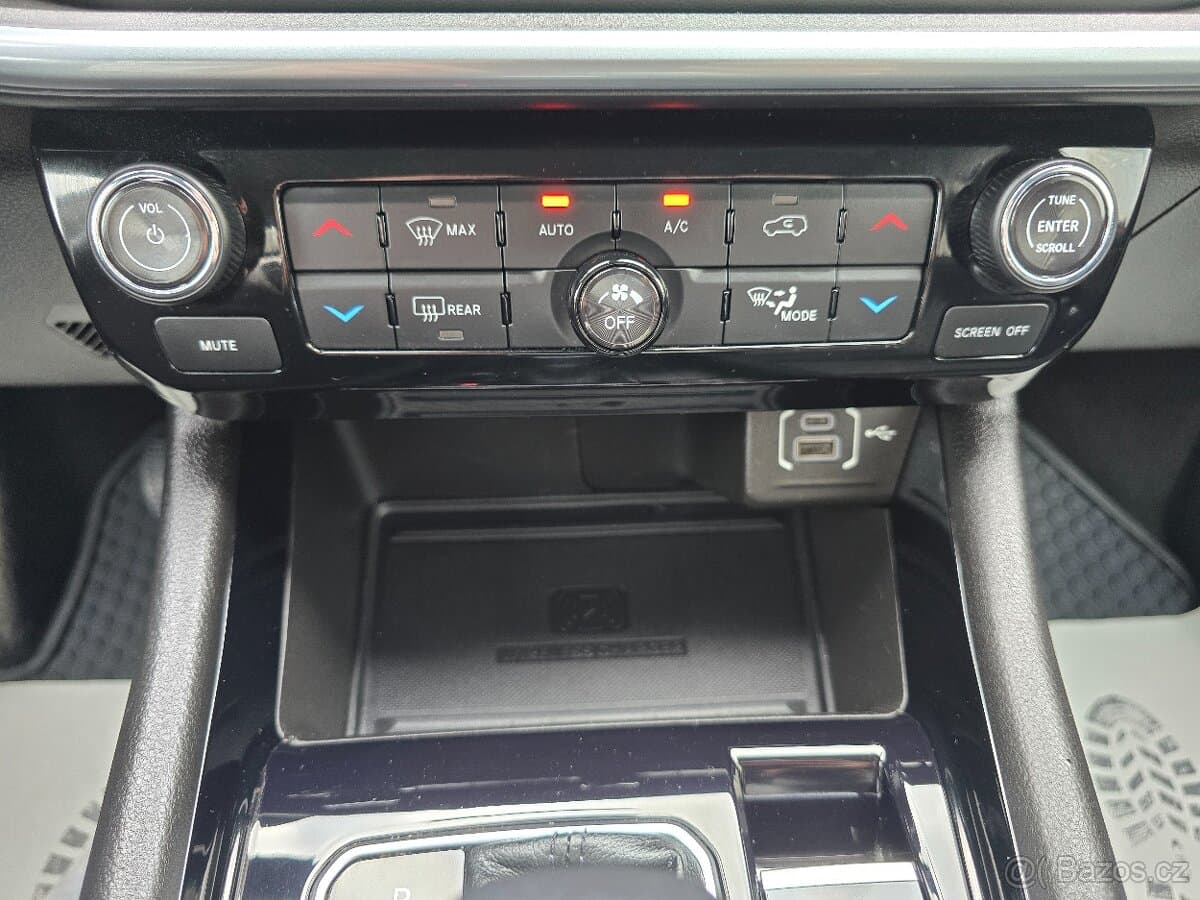 2022 Jeep COMPASS - 9