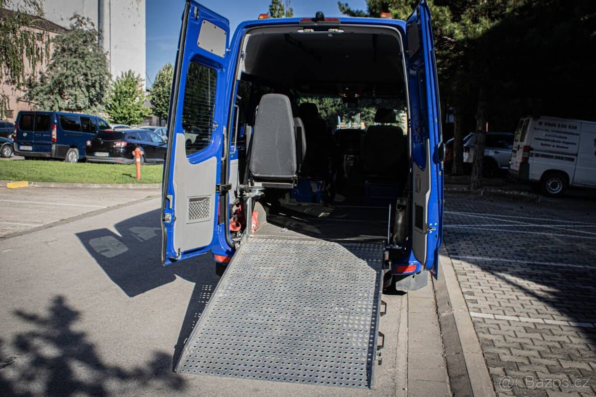 2015 Mercedes-Benz SPRINTER - 9