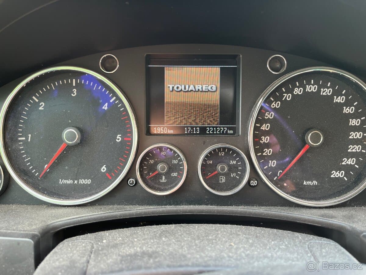 2004 Volkswagen TOUAREG - 9