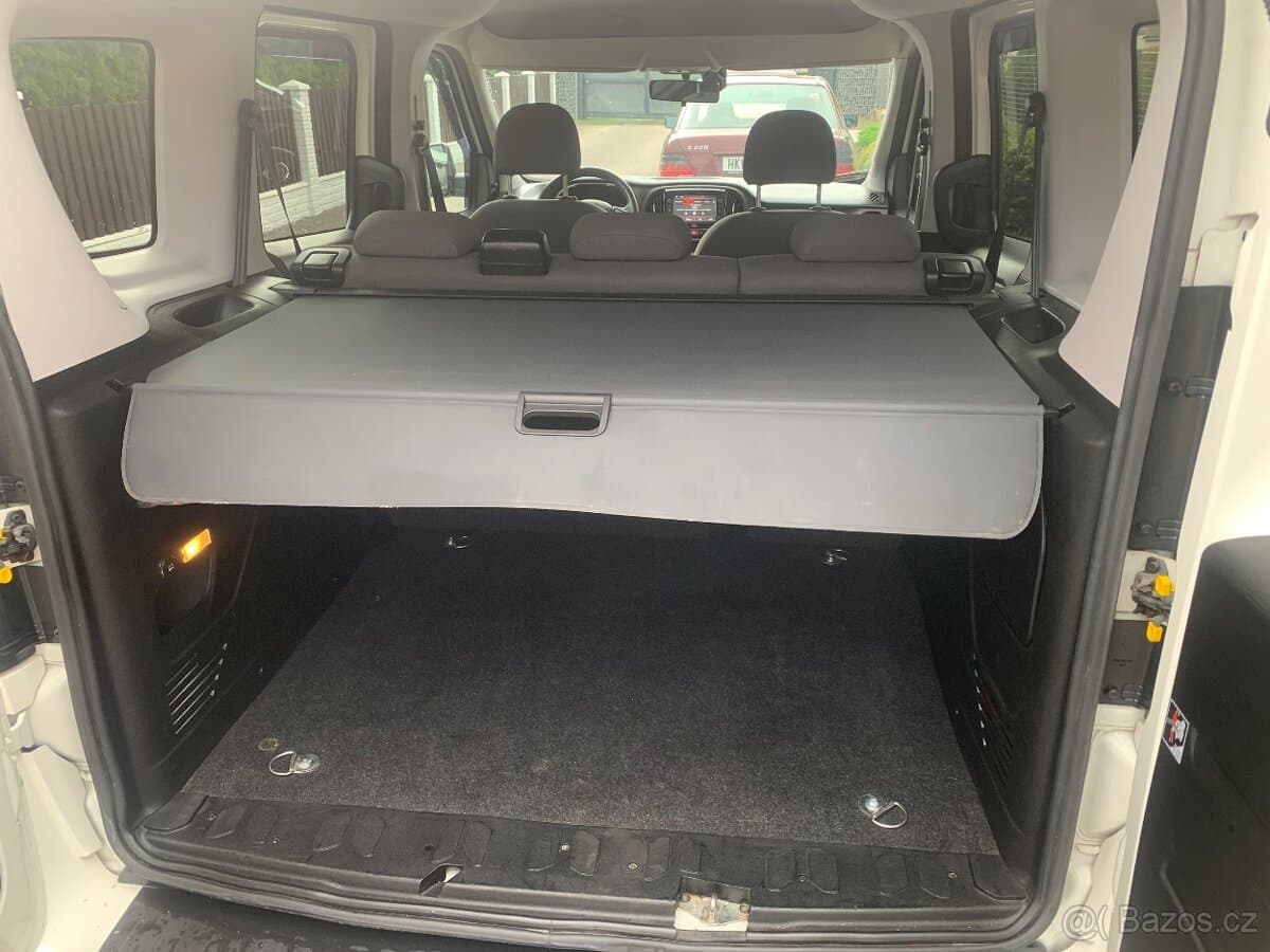 2021 Fiat DOBLO - 9