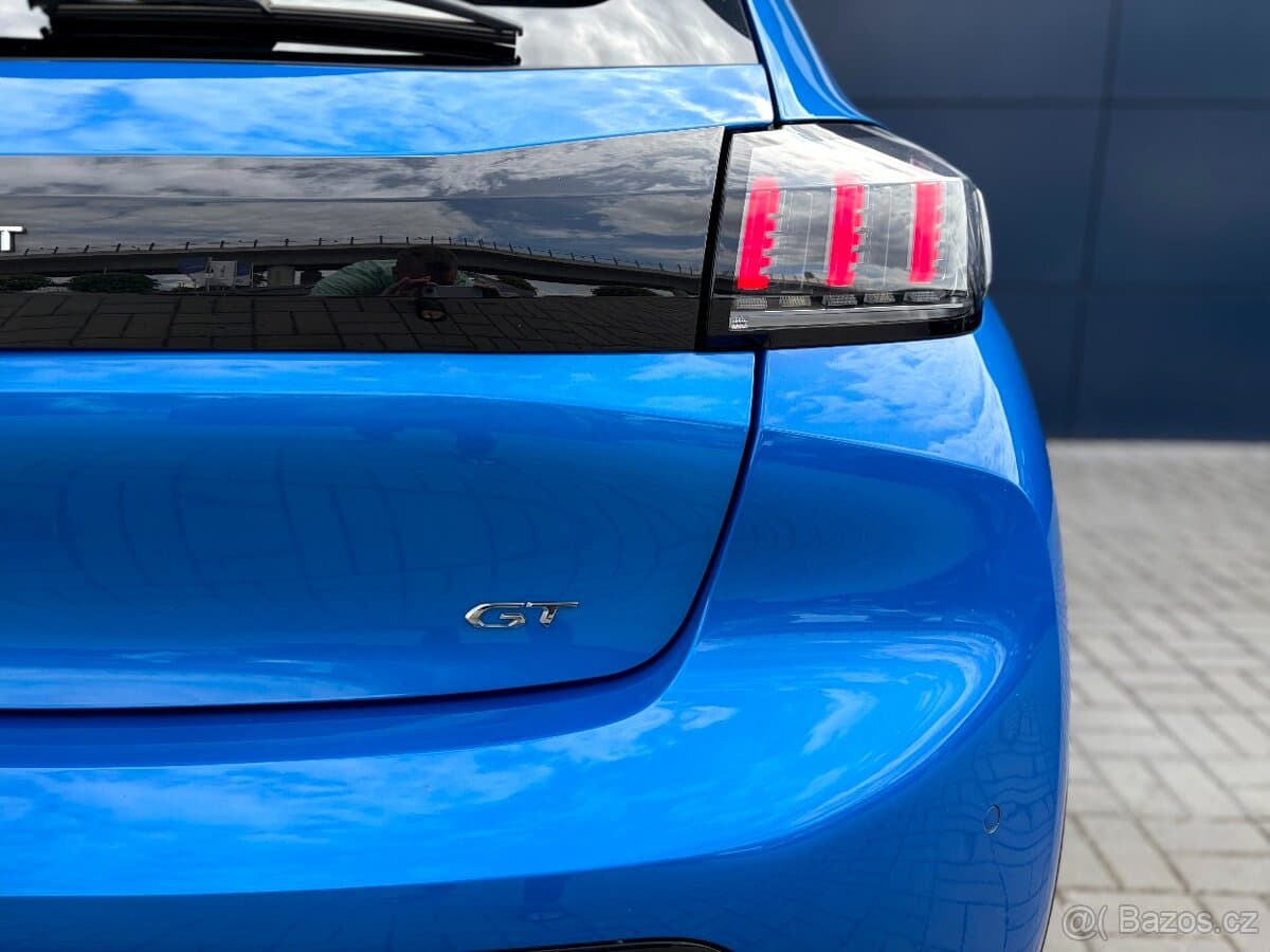 2021 Peugeot 208 - 9