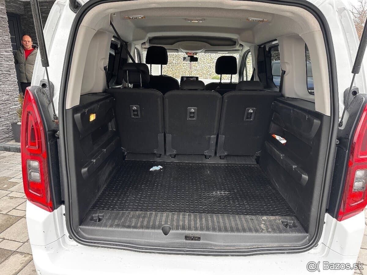 2023 Opel COMBO - 9