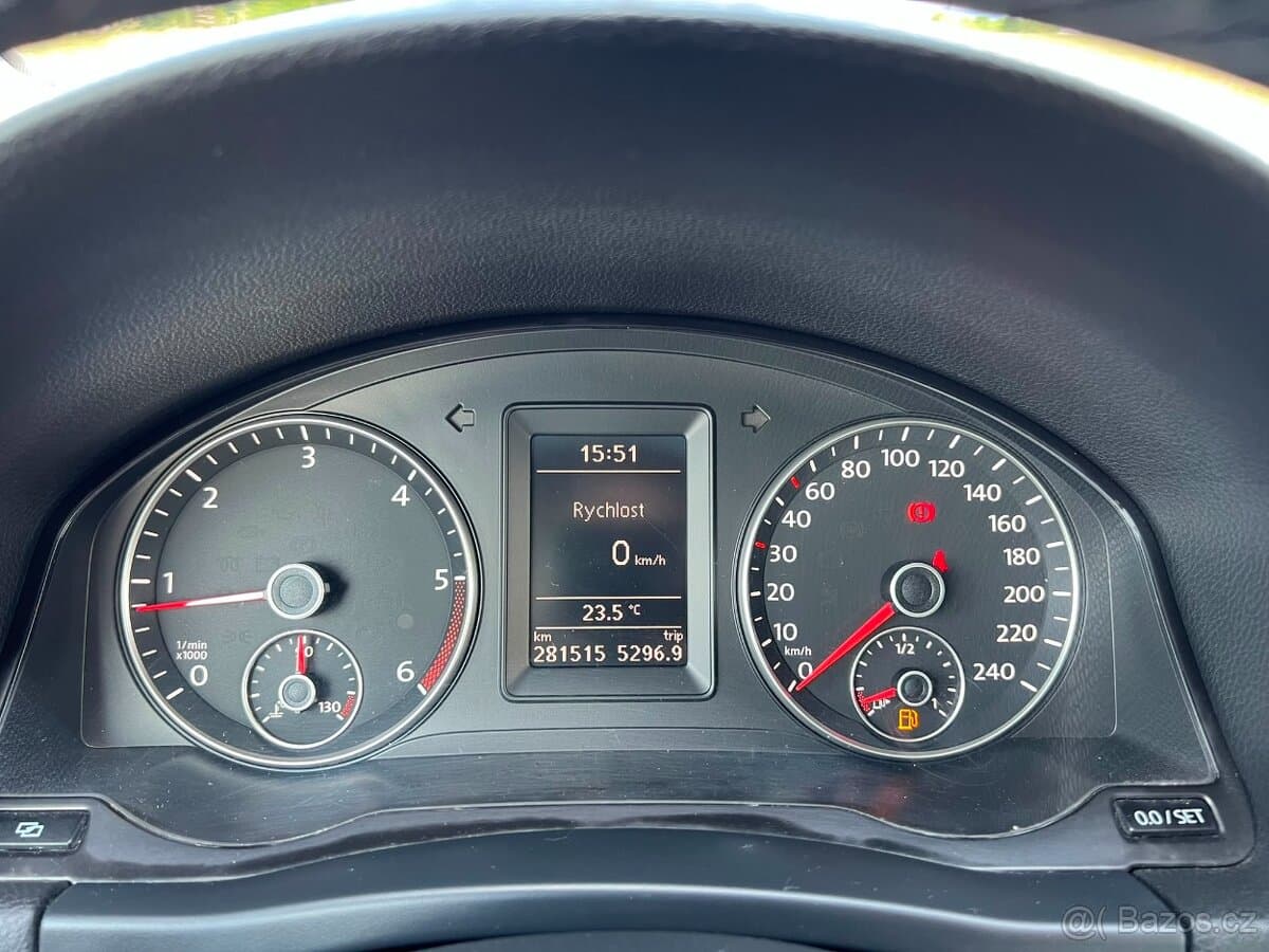 2009 Volkswagen GOLF - 9