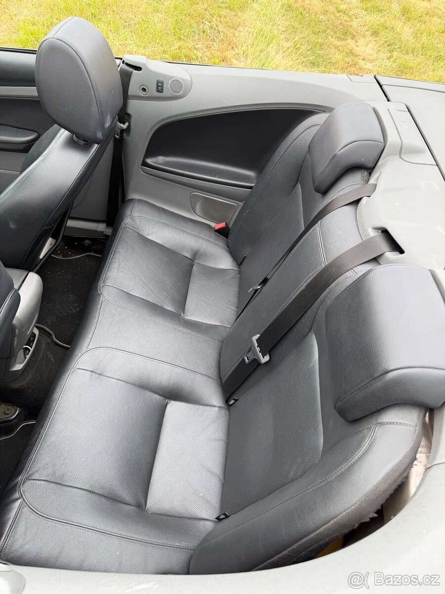 2010 Ford FOCUS - 9