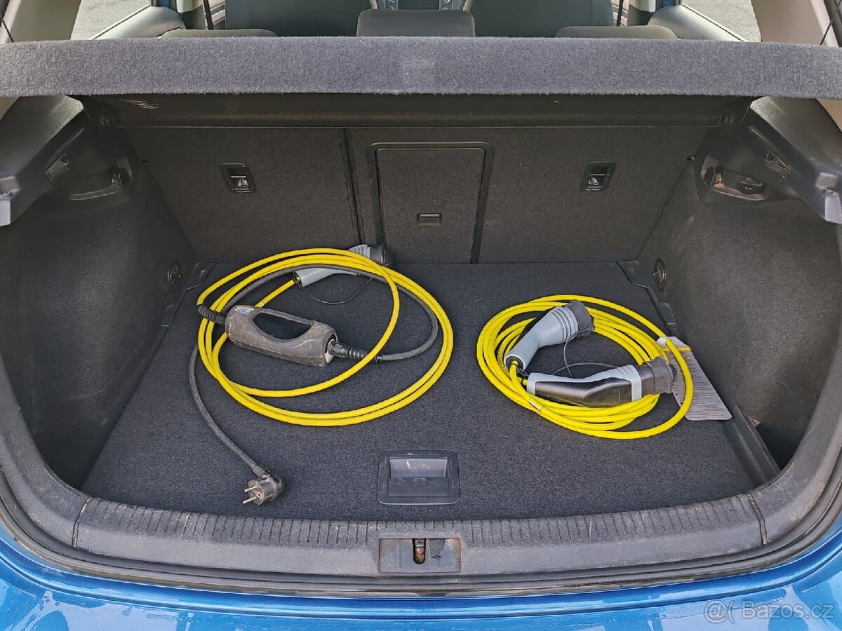 2015 Volkswagen GOLF - 9