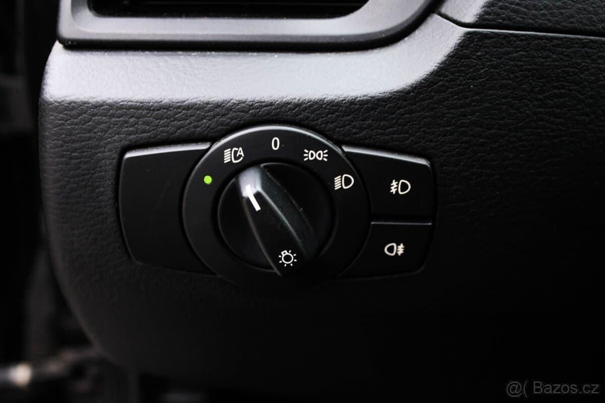 2010 BMW X1 - 9