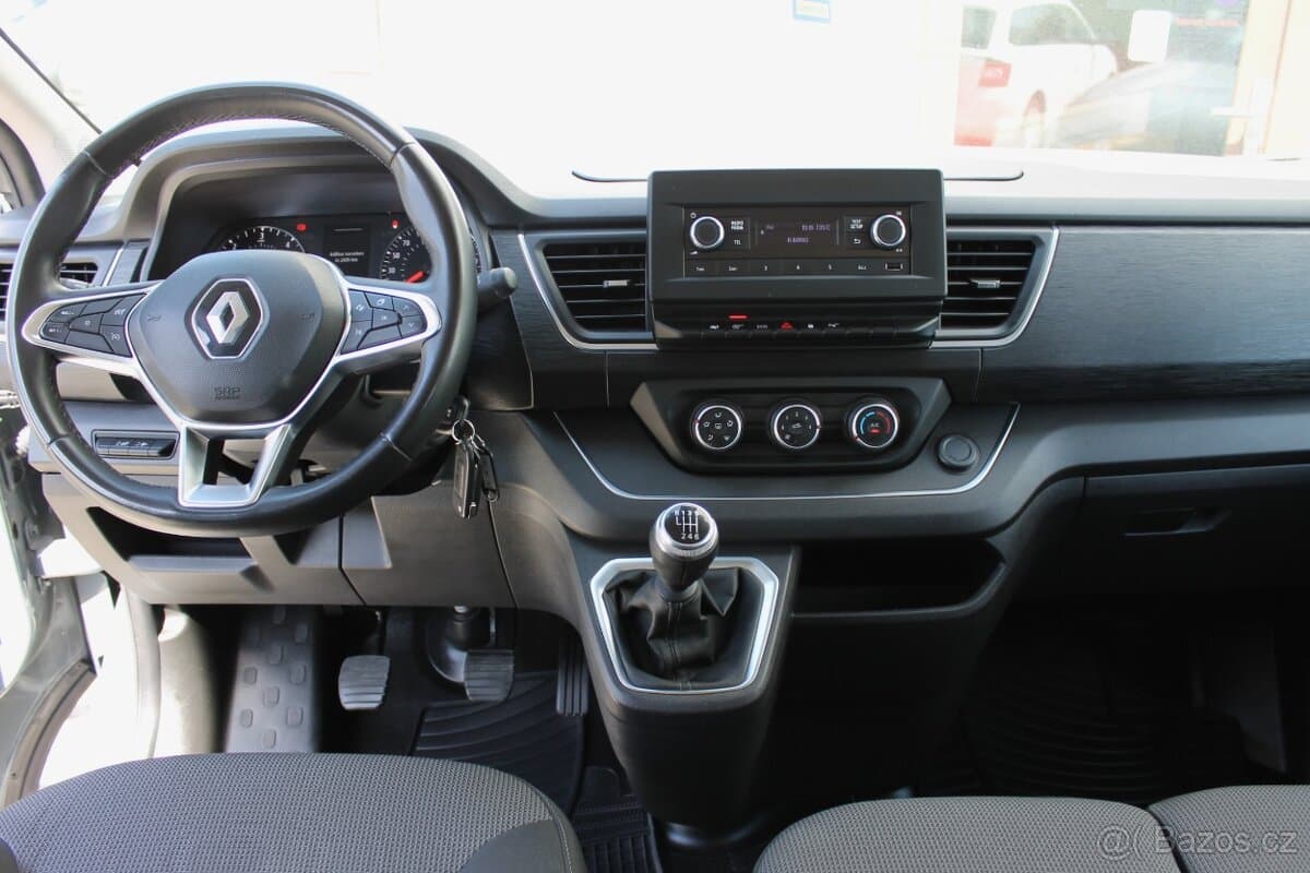 2021 Renault TRAFIC - 9