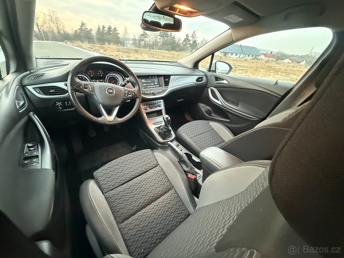 2019 Opel ASTRA - 9