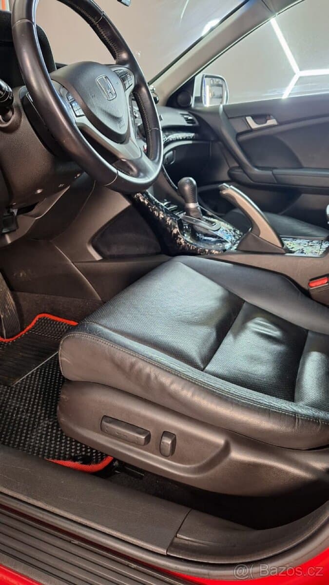 2010 Honda ACCORD - 9