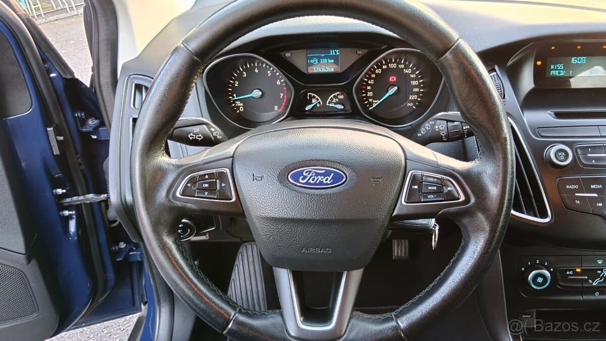 2017 Ford FOCUS - 9