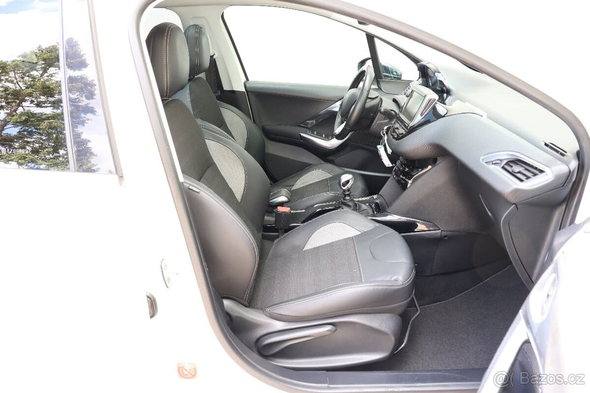 2015 Peugeot 2008 - 9