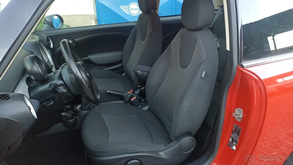2011 Mini COOPER - 9