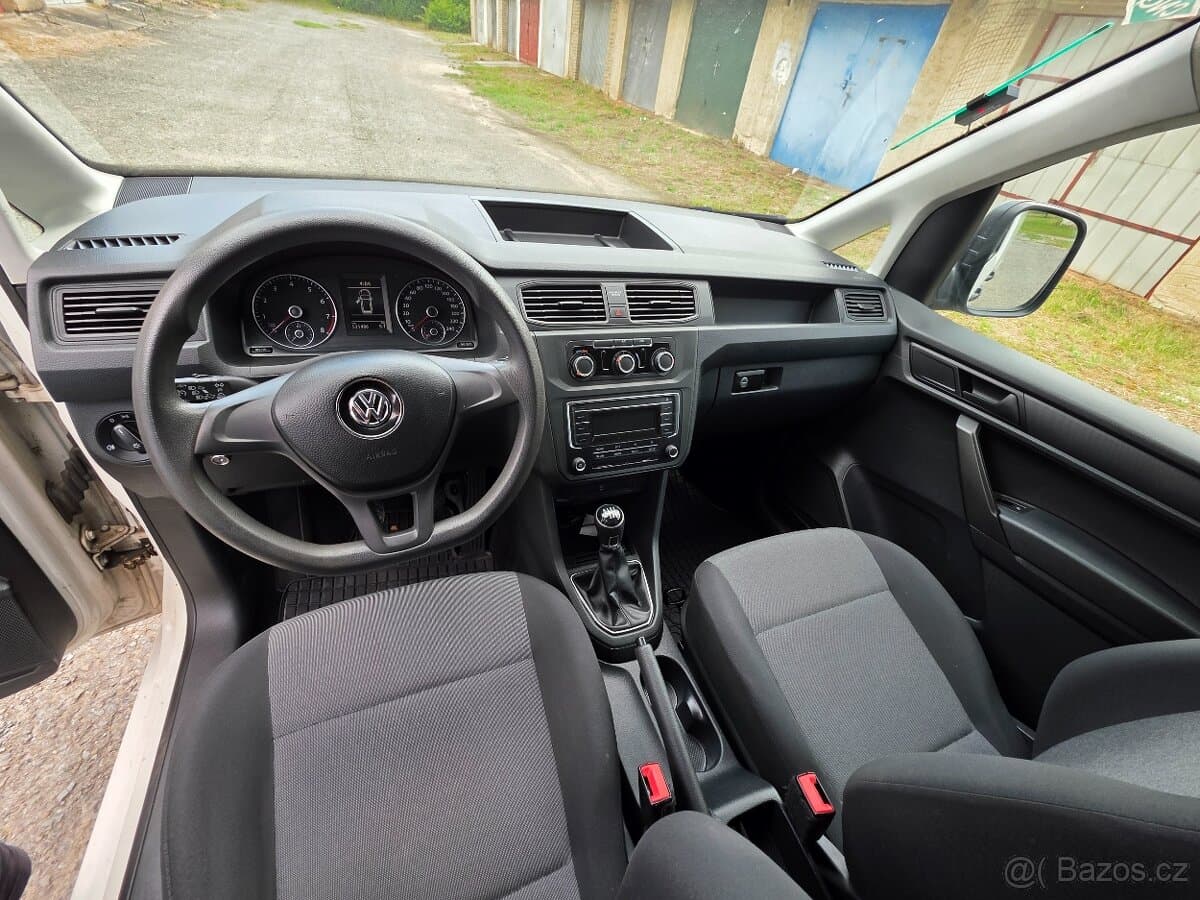 2019 Volkswagen CADDY - 9