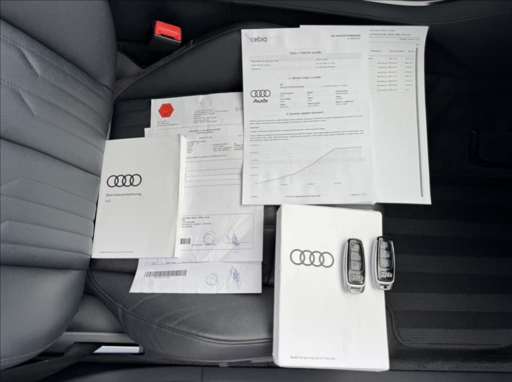 2022 Audi A8 - 9
