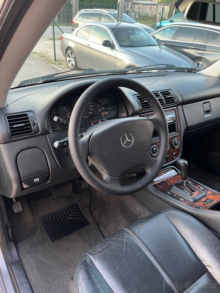 Mercedes-Benz M-CLASS - 9