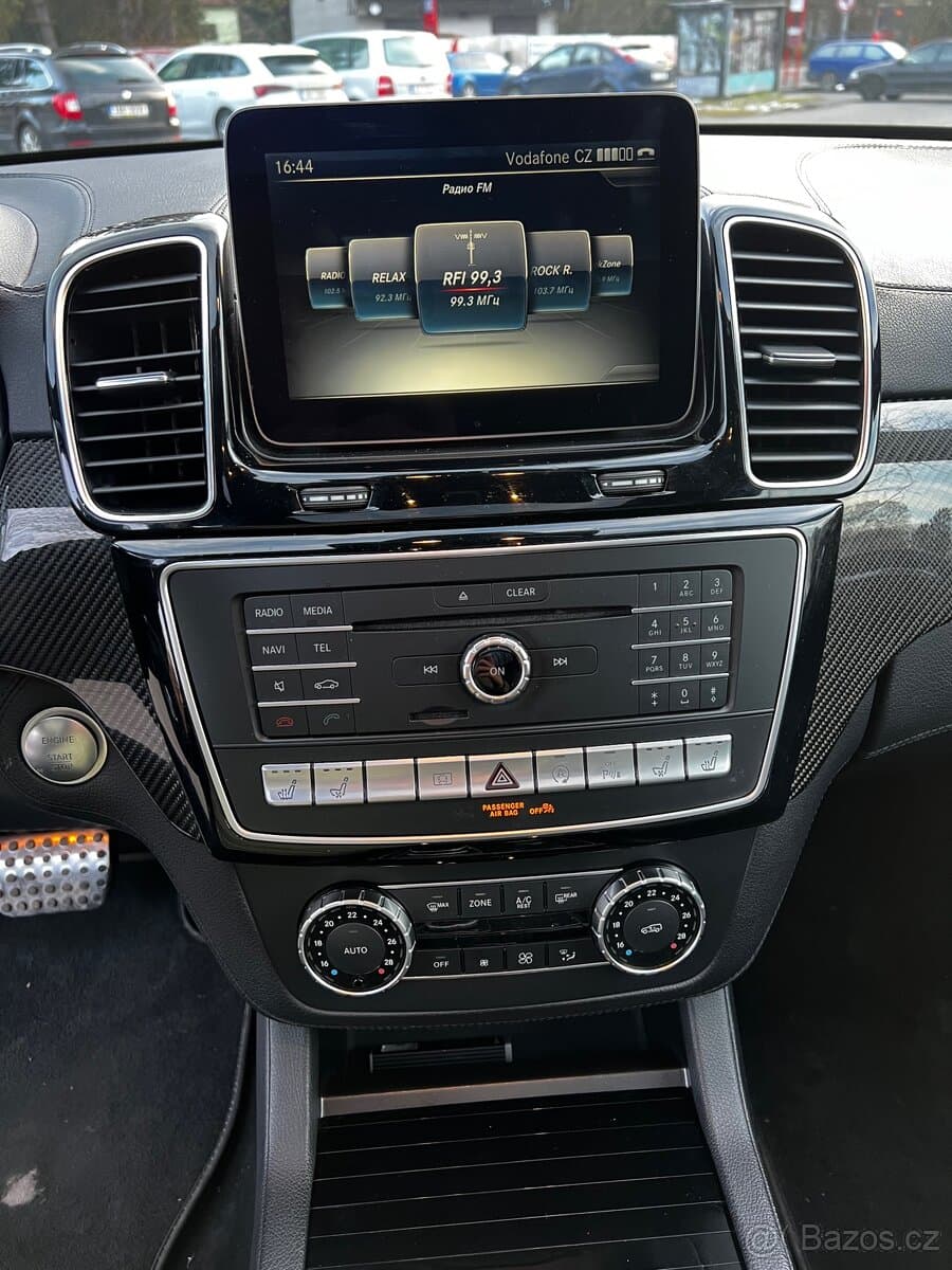 2016 Mercedes-Benz GL - 9
