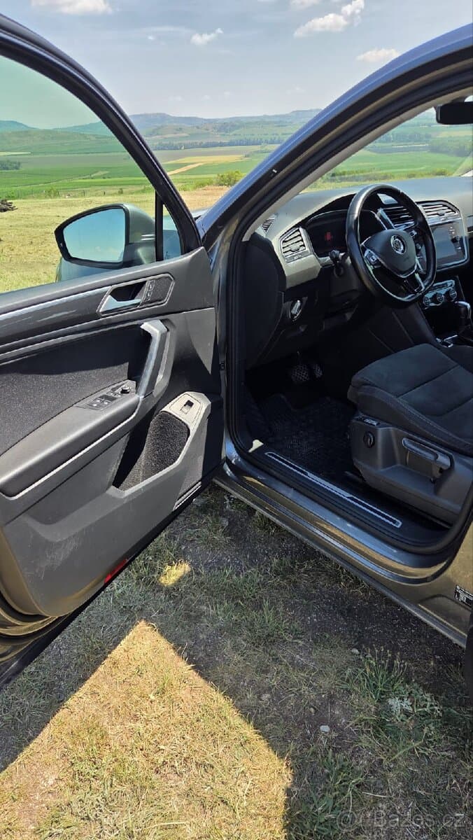 2019 Volkswagen TIGUAN - 9