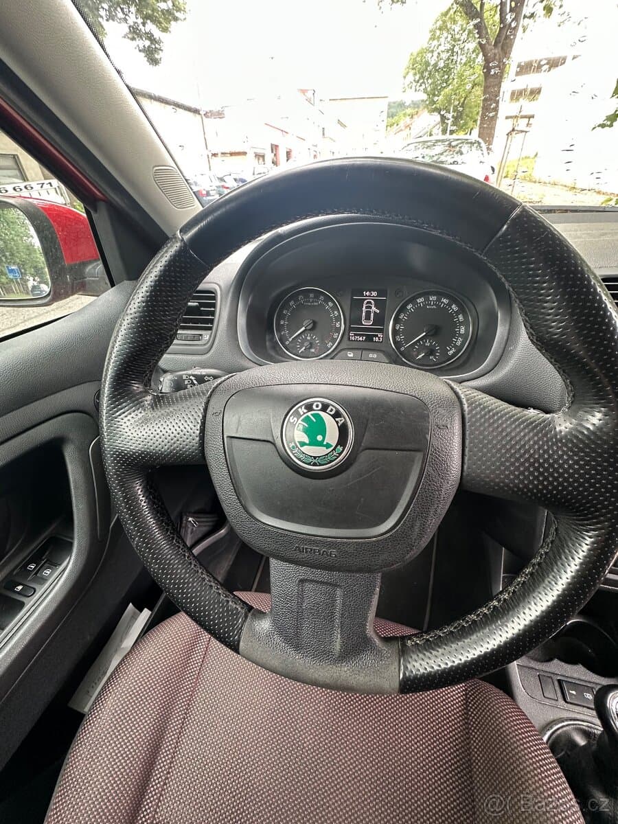 Škoda FABIA - 9