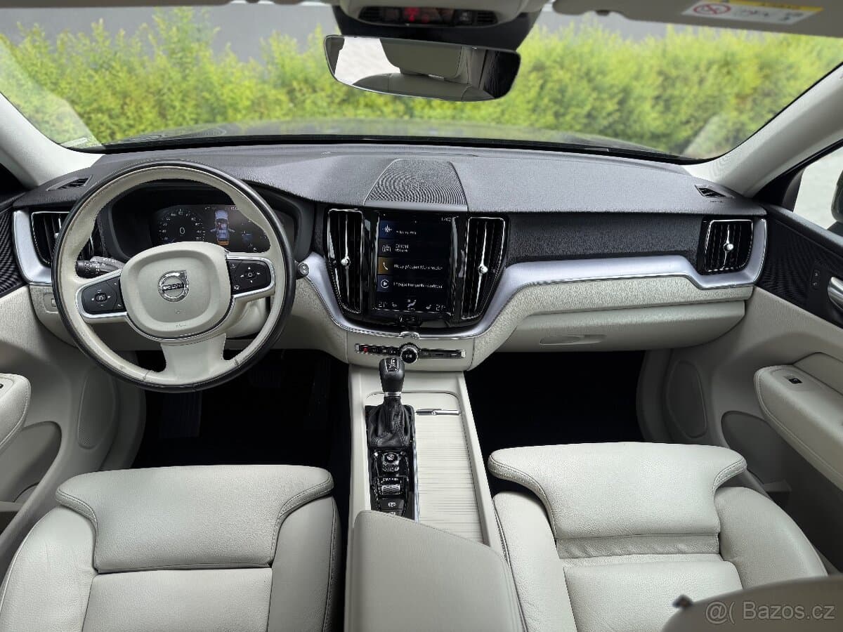 2019 Volvo XC60 - 9